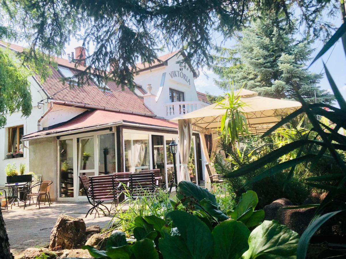 Hotel Viktoria Balatonalmádi Exterior foto