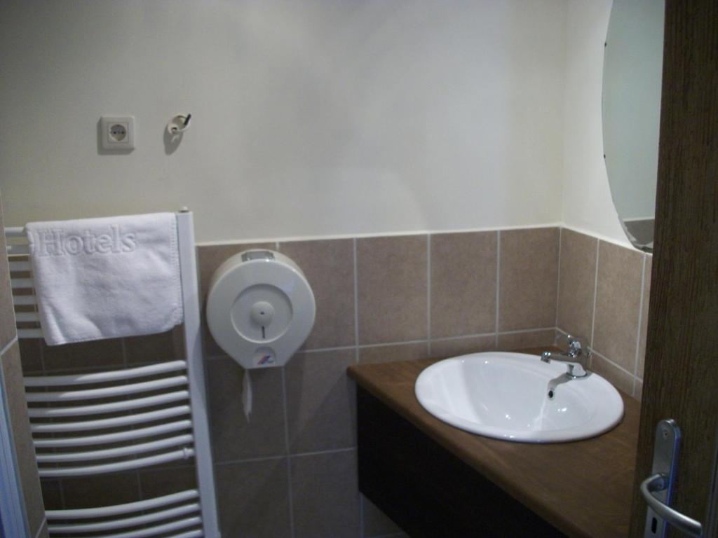 Hotel Viktoria Balatonalmádi Zimmer foto